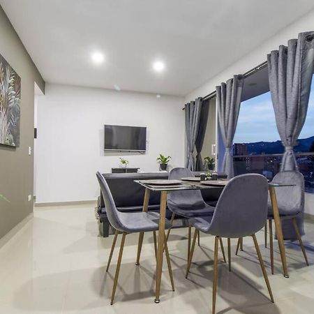 Amplio Apartamento En Calasanz - Estadio เมเดยิน ภายนอก รูปภาพ