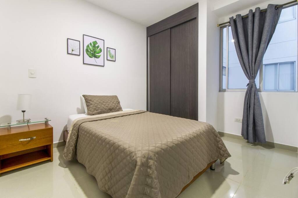 Amplio Apartamento En Calasanz - Estadio เมเดยิน ภายนอก รูปภาพ