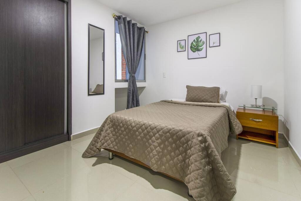 Amplio Apartamento En Calasanz - Estadio เมเดยิน ภายนอก รูปภาพ