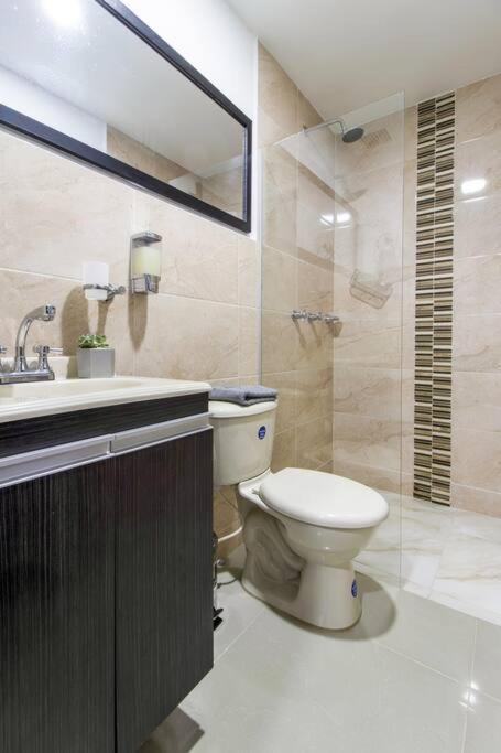 Amplio Apartamento En Calasanz - Estadio เมเดยิน ภายนอก รูปภาพ